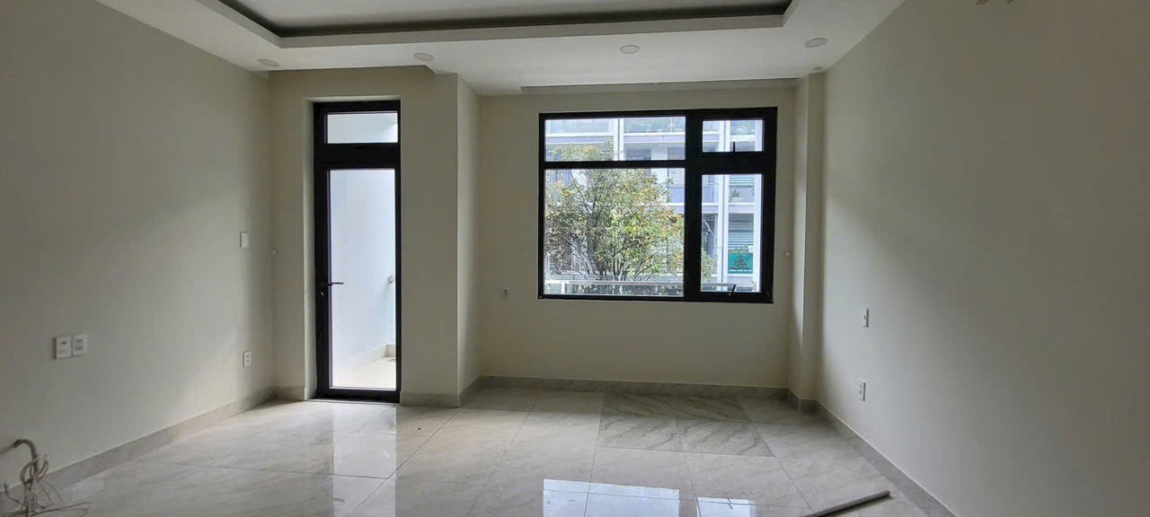 z6935813551557_2cd33e6b030e0eac3163f5bdce8c2ab2