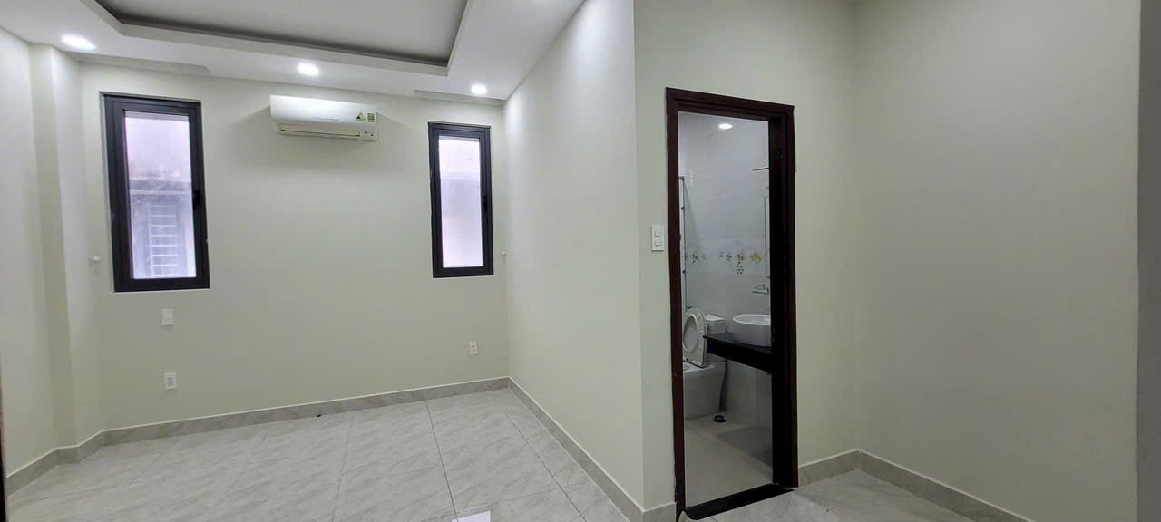 z6935813569531_01d4469c84ac035ff9c4eed7f8cba8f1